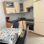 Eva * סלאנו