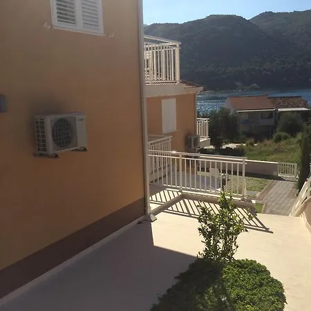Apartament Eva *