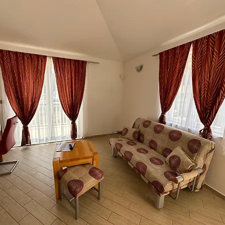 Eva Apartament *