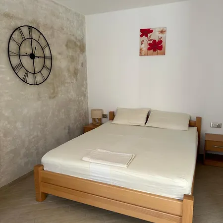 Apartment Eva Slano