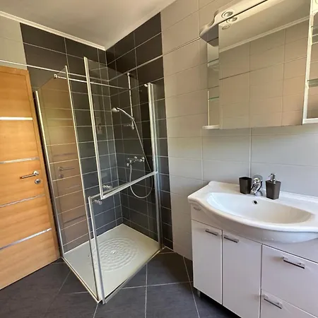 Eva Apartament *