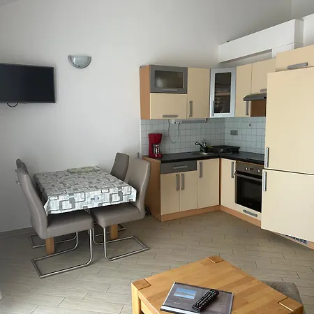 Eva Apartment Slano
